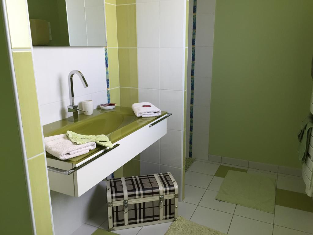 Chambres D'Hotes Aube De Lune Saint-Palais-sur-Mer Kamer foto